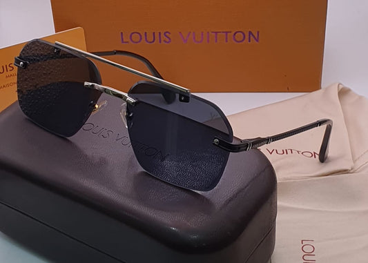 SUNGLASSES FOR MEN AND WOMEN 