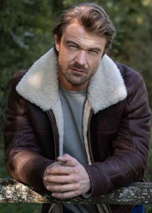 Brown Fur Men’s Leather Jacket – 100% Genuine Sheep Leather Winter Jacket with Soft Fur Lining, Classic Fit, and Durable Zip Closure