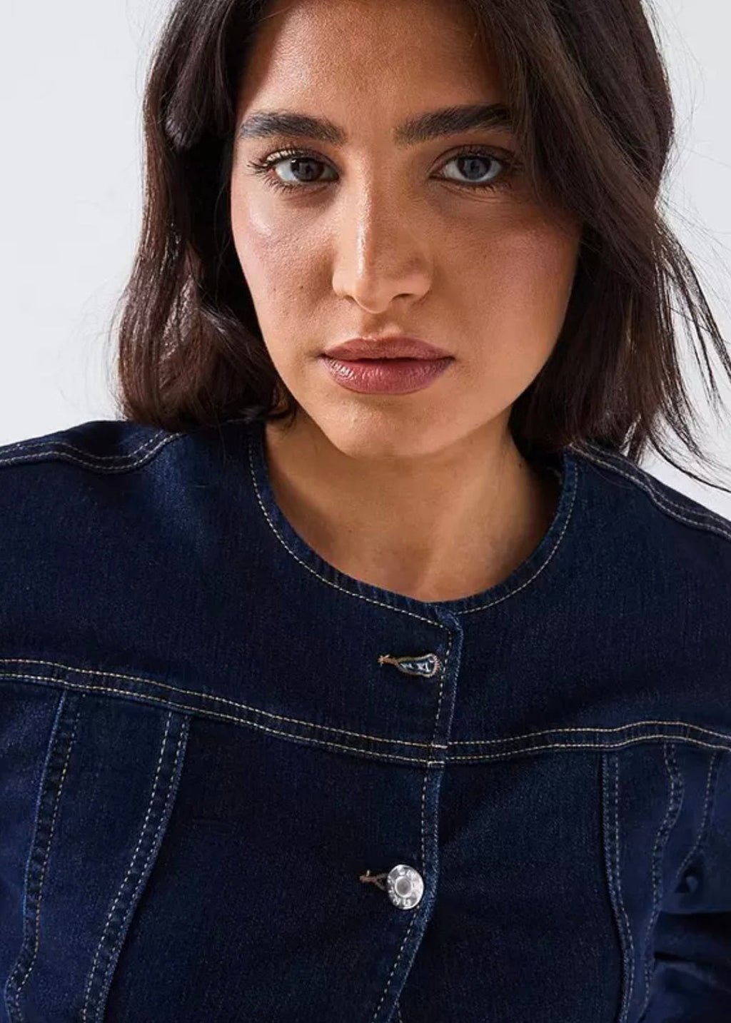  Women’s Dark Blue Denim Cropped Jacket 