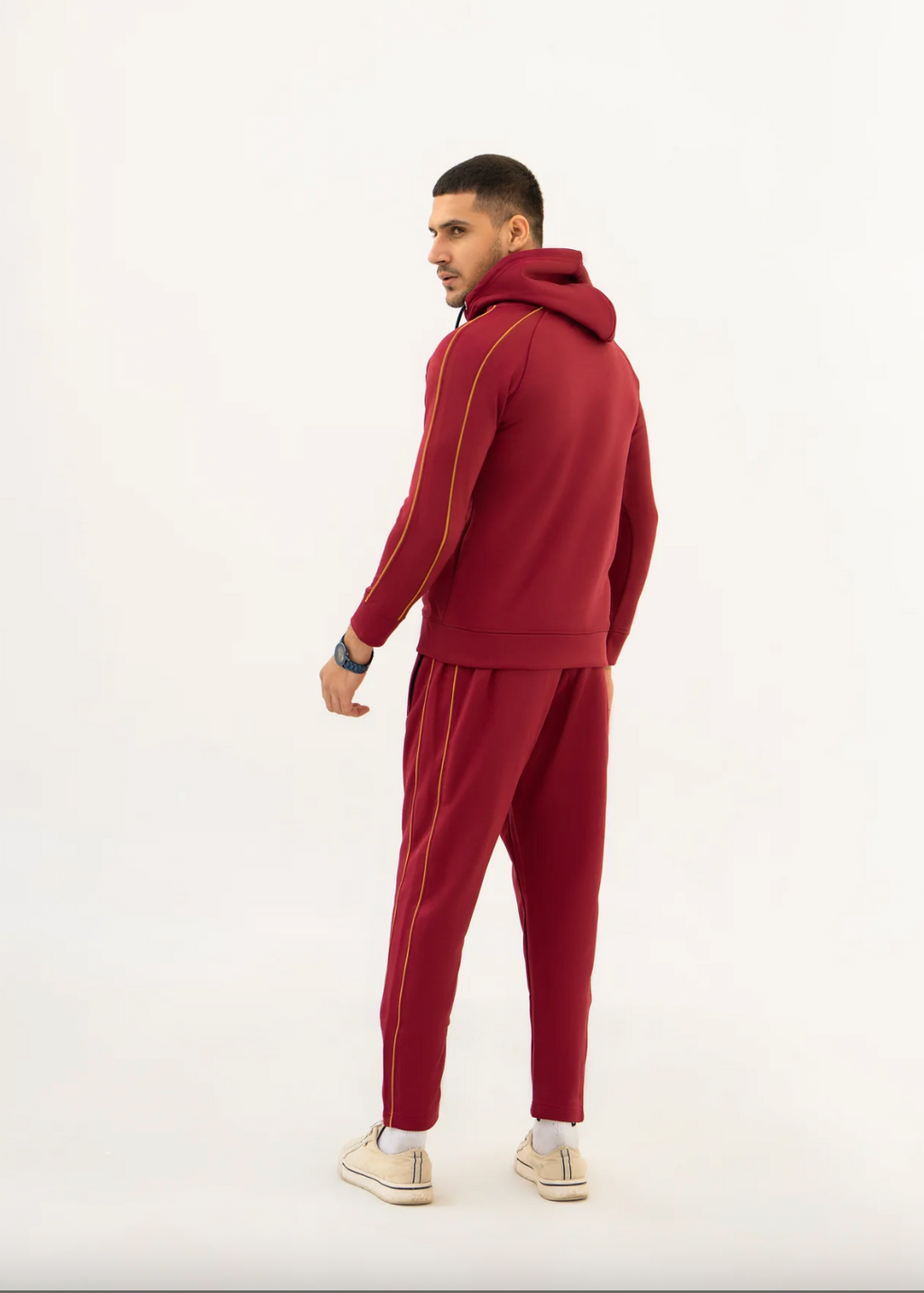  tracksuit 